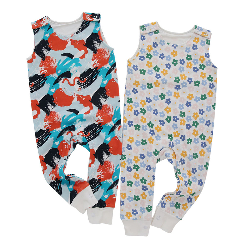 Classic Style Baby Clothes Customize Color Pattern Summer Sleeveless Suspender Button Design Girl Boys Baby Romper Set