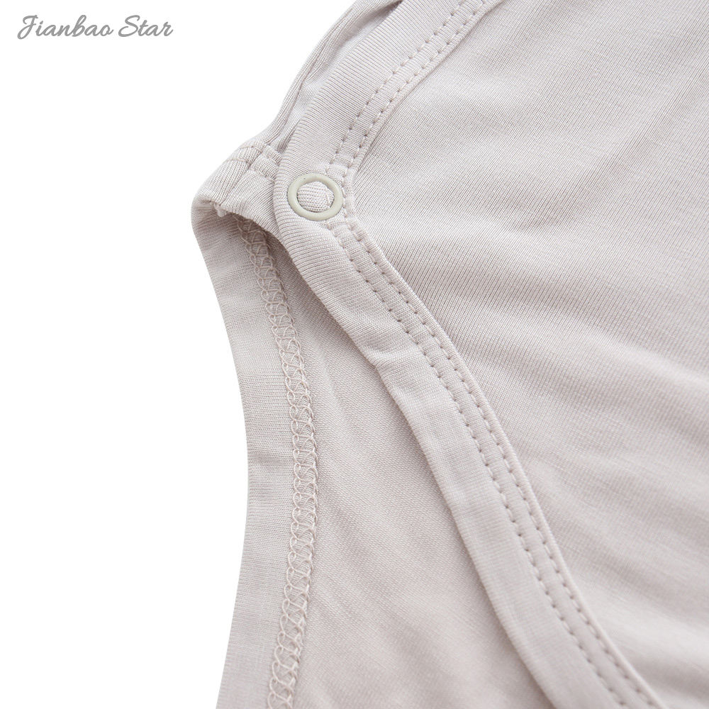 Hot Sale High Quality 100% Cotton Knitted Breathable Ruffle Wholesale Buttons Sleeveless New Born Unisex Baby Rompers