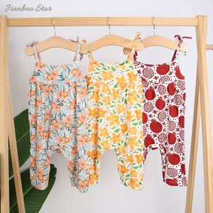 New Design High Quality 100% Cotton Beautiful Pattern Casual Style Buttons Condole Belt Baby Clothes Baby Rompers
