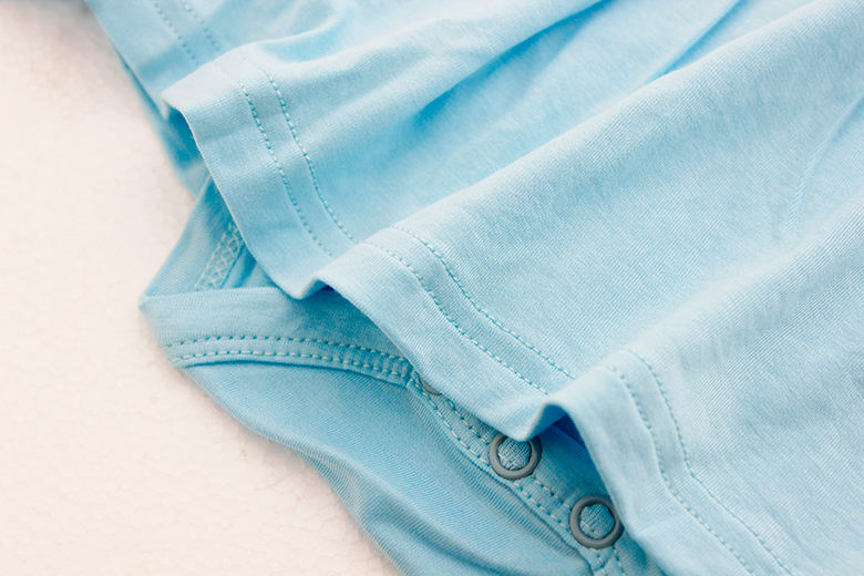 Factory Direct Custom Baby Girls Ruffle Dress Solid Color Soft Texture Summer Stylish Lovely Boutique Wholesale Baby Romper Set