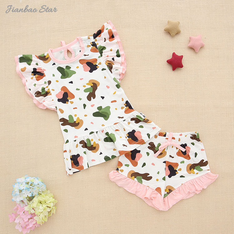 New Design High Quality Comfortable Summer Casual Beautiful Pattern Short Sleeved New Born Baby Suit Baby Clothes