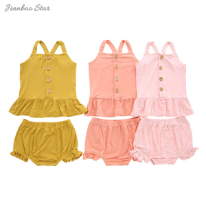 New & Hot Sale Summer Baby Girls Clothing Set With Shoulder Strap Tops And Lovely Ruffle Shorts Bamboo Knitted Baby Outfits