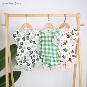 New Design High Quality Comfortable Summer Casual Beautiful Pattern Short Sleeved New Born Baby Suit Baby Clothes