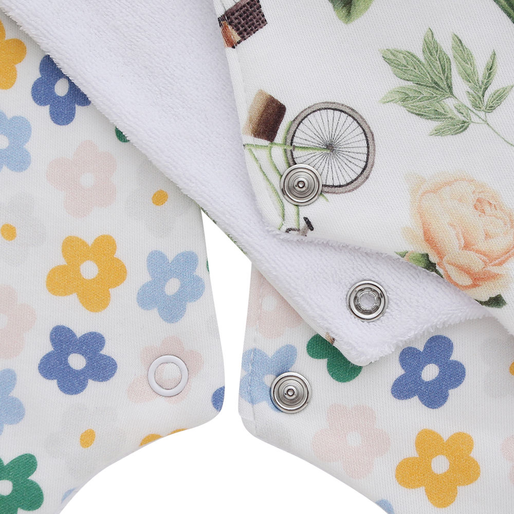 Wholesale Factory Price 100% Cotton Bamboo Toddler Baby Bibs Cute Customize Hot Selling Apron Flower Like Baby Bibs