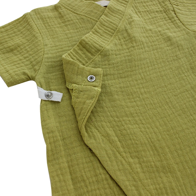 New Design 100% Cotton Knitted Custom Comfortable Casual Newborn Baby Buttons Short Sleeved Baby Clothes Romper