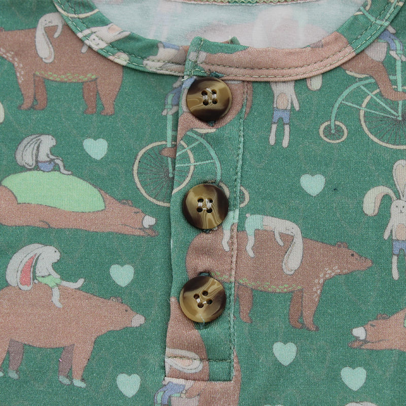 newborn baby clothes